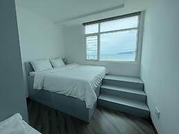 P&L Apartment