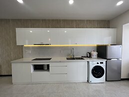 P&L Apartment