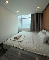 P&L Apartment