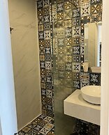 P&L Apartment