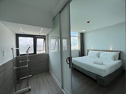 P&L Apartment