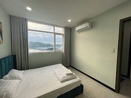 P&L Apartment