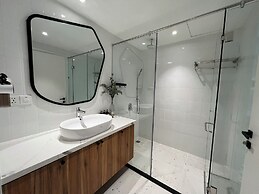 P&L Apartment
