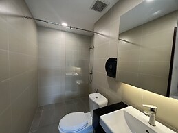 P&L Apartment