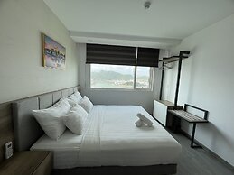 P&L Apartment