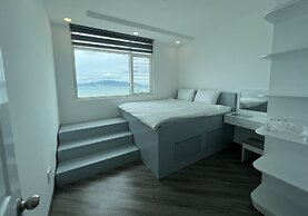 P&L Apartment