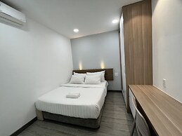 P&L Apartment