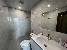 P&L Apartment