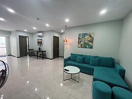 P&L Apartment
