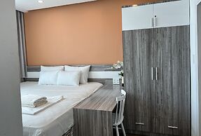 P&L Apartment