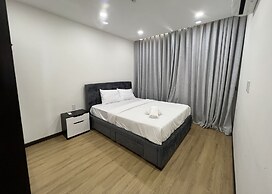 P&L Apartment