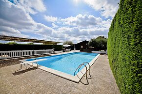 I Cinque Trulli with Swimming Pool