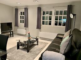 Richmond House by Staytor