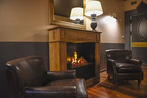 The Tuscanian Hotel