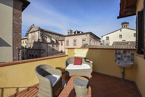 The Tuscanian Hotel