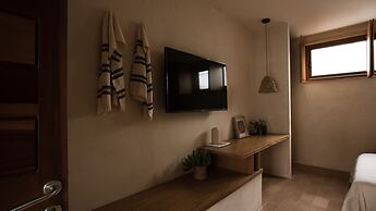 Casa Montore by Barrio Mexico