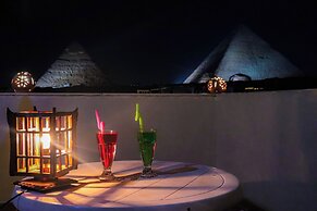 Golden Pyramids Inn