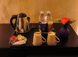 Golden Pyramids Inn