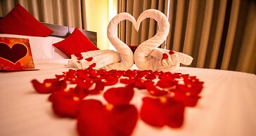 Buraha Zenoni Hotel and Resort