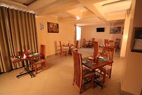 Buraha Zenoni Hotel and Resort