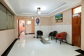 Buraha Zenoni Hotel and Resort