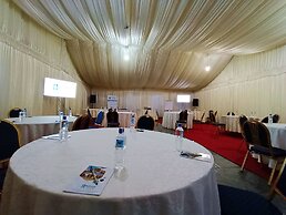 Buraha Zenoni Hotel and Resort