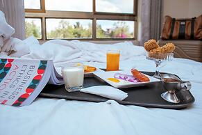Buraha Zenoni Hotel and Resort