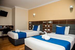 Buraha Zenoni Hotel and Resort