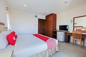 OYO 605 Lake View Phuket Place