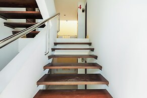 OYO 605 Lake View Phuket Place