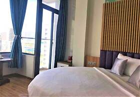 Grand Beach Hotel