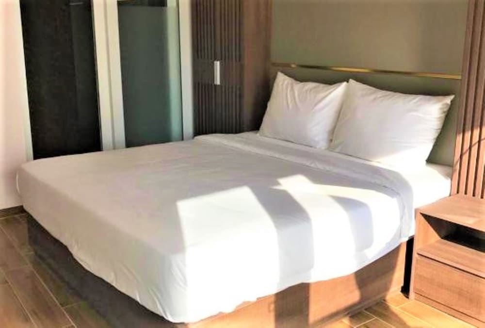 Grand Beach Hotel