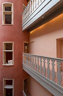 MiHotel La Tour Rose