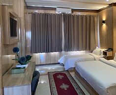 Hotel Oasis Palace