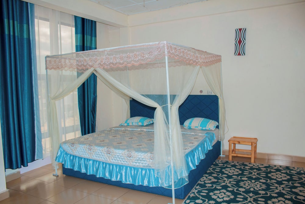 Fidos Guest House