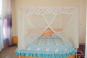 Fidos Guest House