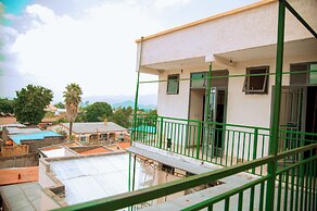 Fidos Guest House