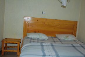 Fidos Guest House