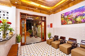 The Lit Villa