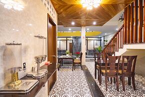 The Lit Villa