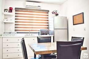 Apartment on the Beach - H-2