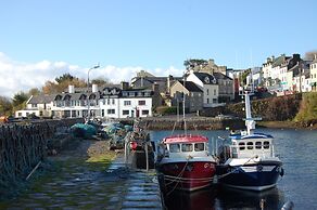 Roundstone Quay
