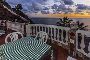 Castillo Del Mar