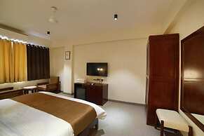 Hotel Marigold With Swimming Pool By SAH