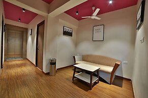 Hotel Marigold With Swimming Pool By SAH