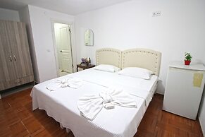 Ilgın Bag Evi