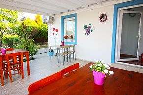 Ilgın Bag Evi