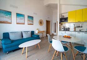 Sunny Apartments