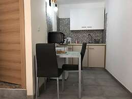 Katsikantaris Homes