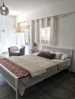 Katsikantaris Homes